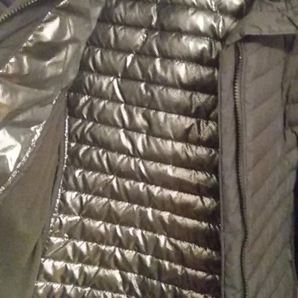Winter jacket - Picture 2 of 3